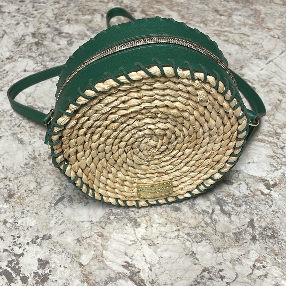 Bath & body works cross body cute bag